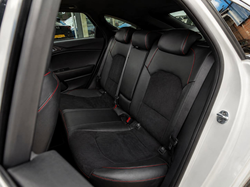 Kia ProCeed / pro_cee'd 1.6 T-GDI GT Volledig Dealer Onderhouden Vol! — photo 15
