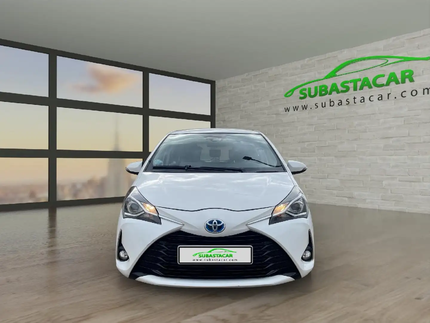 Toyota Yaris 100H 1.5 Active Blanco - 2