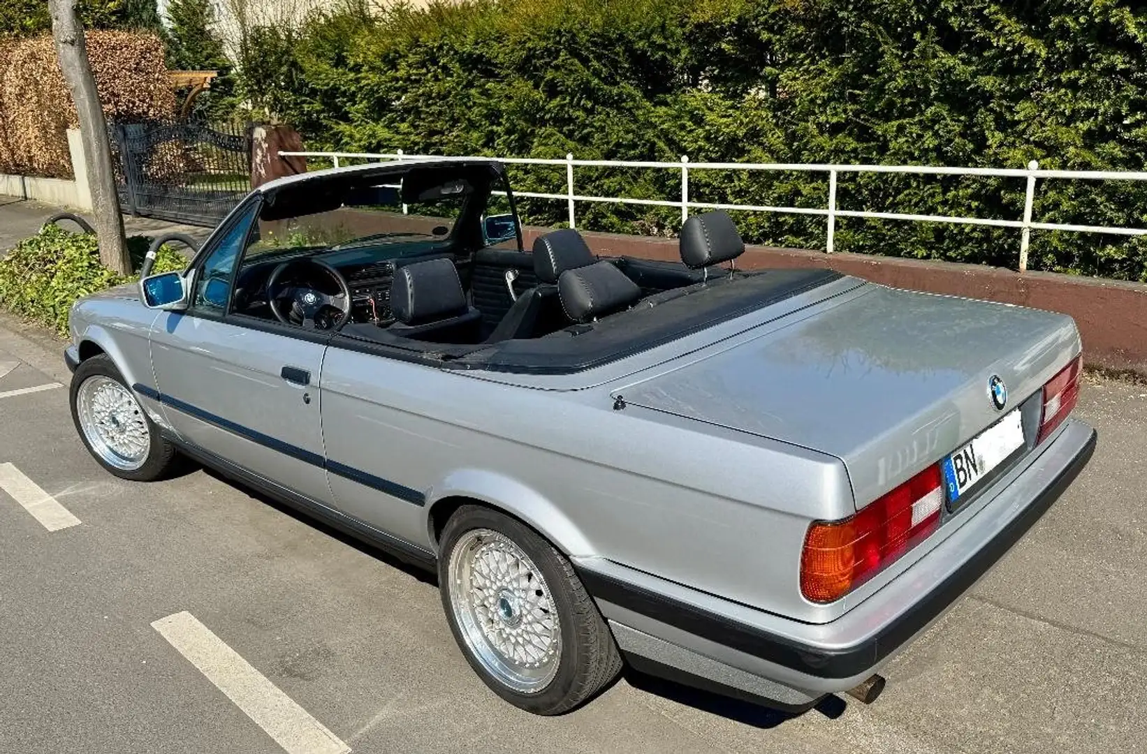 BMW 318 E30 Cabrio Oldtimer Argent - 2