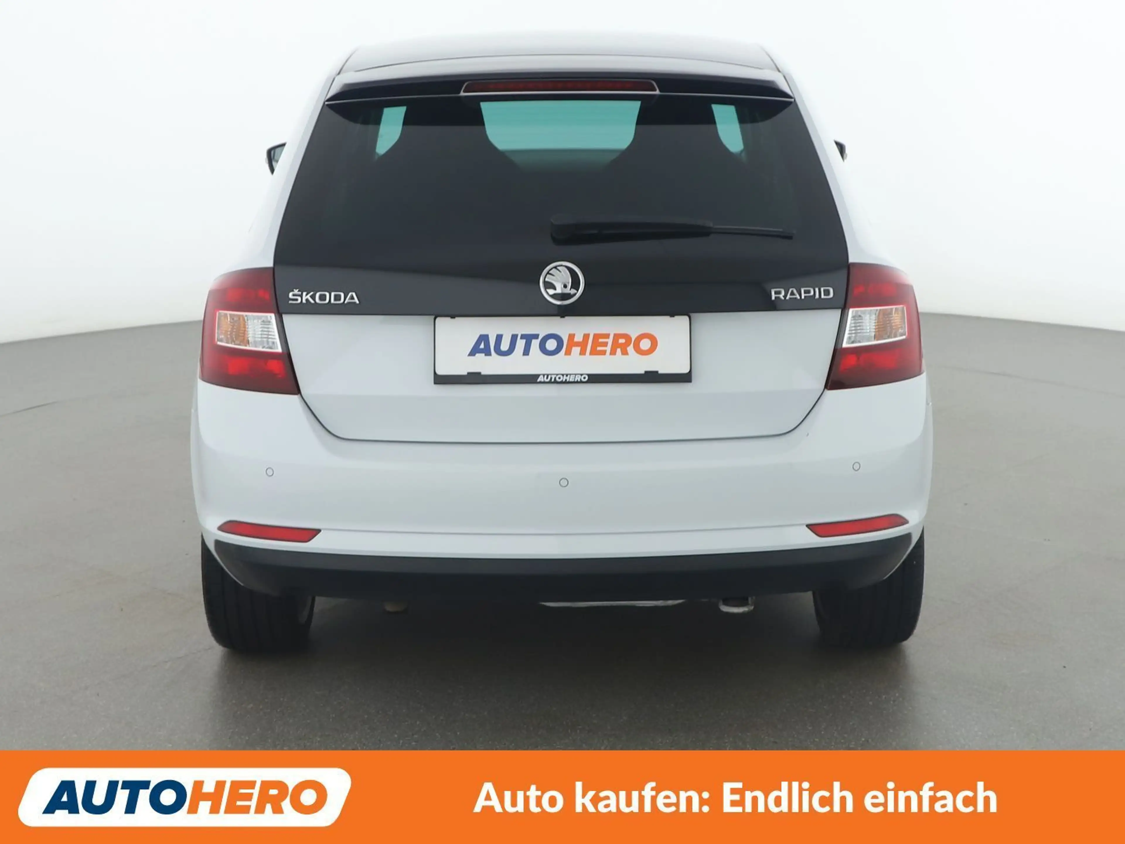 Skoda Rapid/Spaceback 1.2 TSI Sport — photo 5