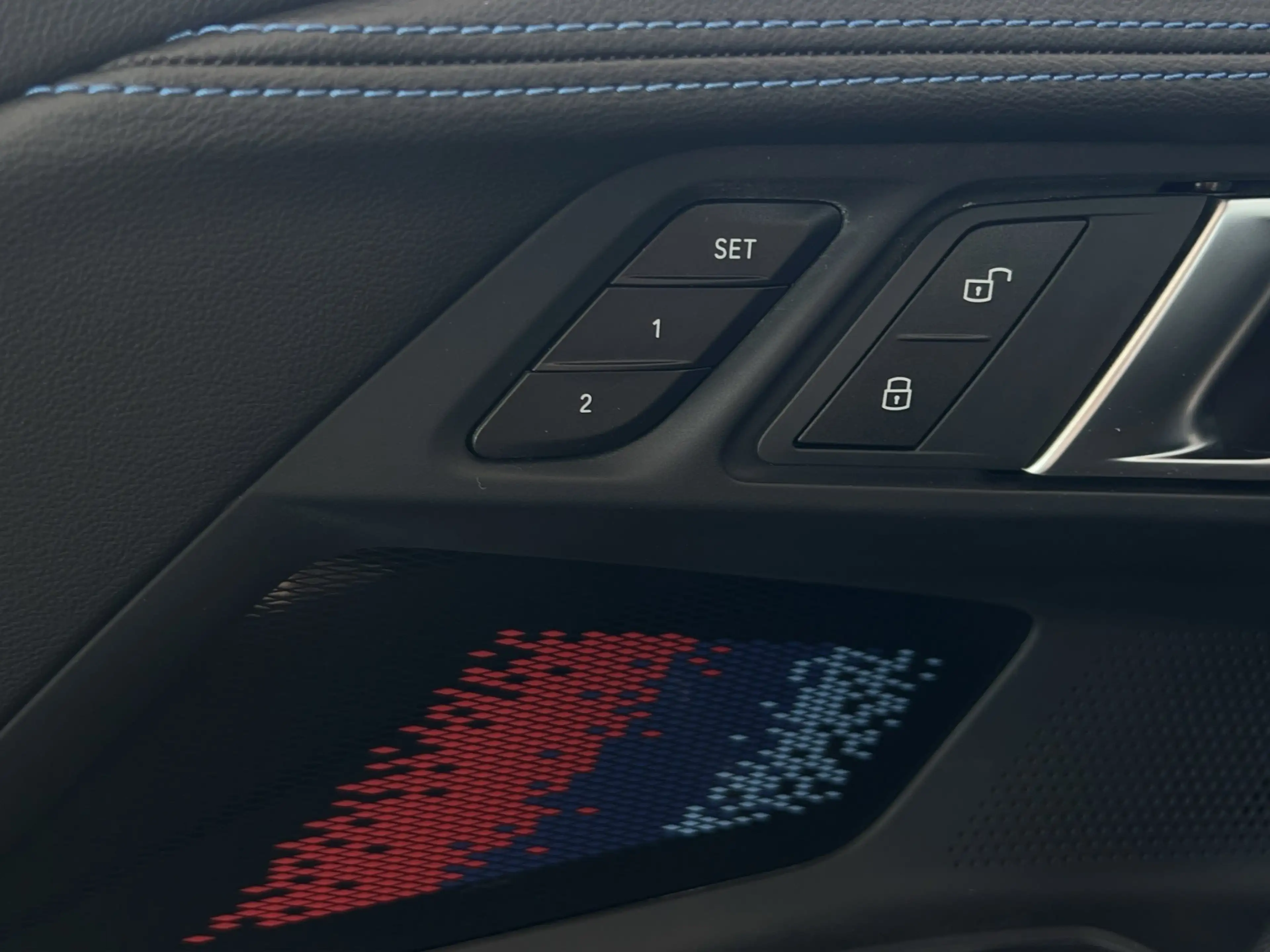 BMW M2 Coupé M-Sitze adapLED RFK HUD H/K Keyless — photo 15