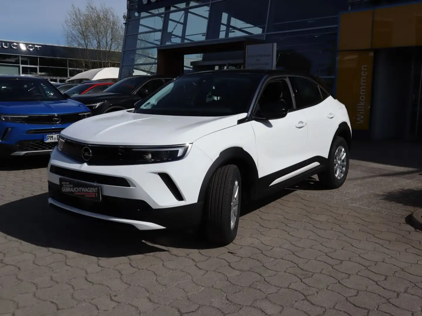 Opel Mokka Enjoy 1.2 Turbo Aut.+LED+ACC+Sitzheiz+ Weiß - 2