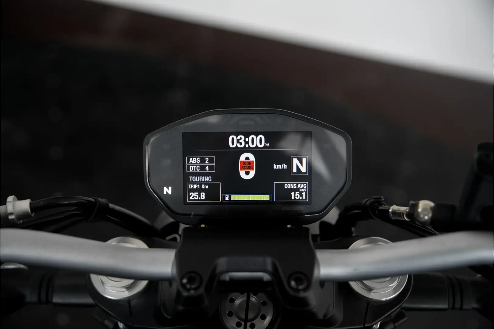 Ducati Monster 821 ABS 4000km!! Valbeugels/Alarm Zwart - 2