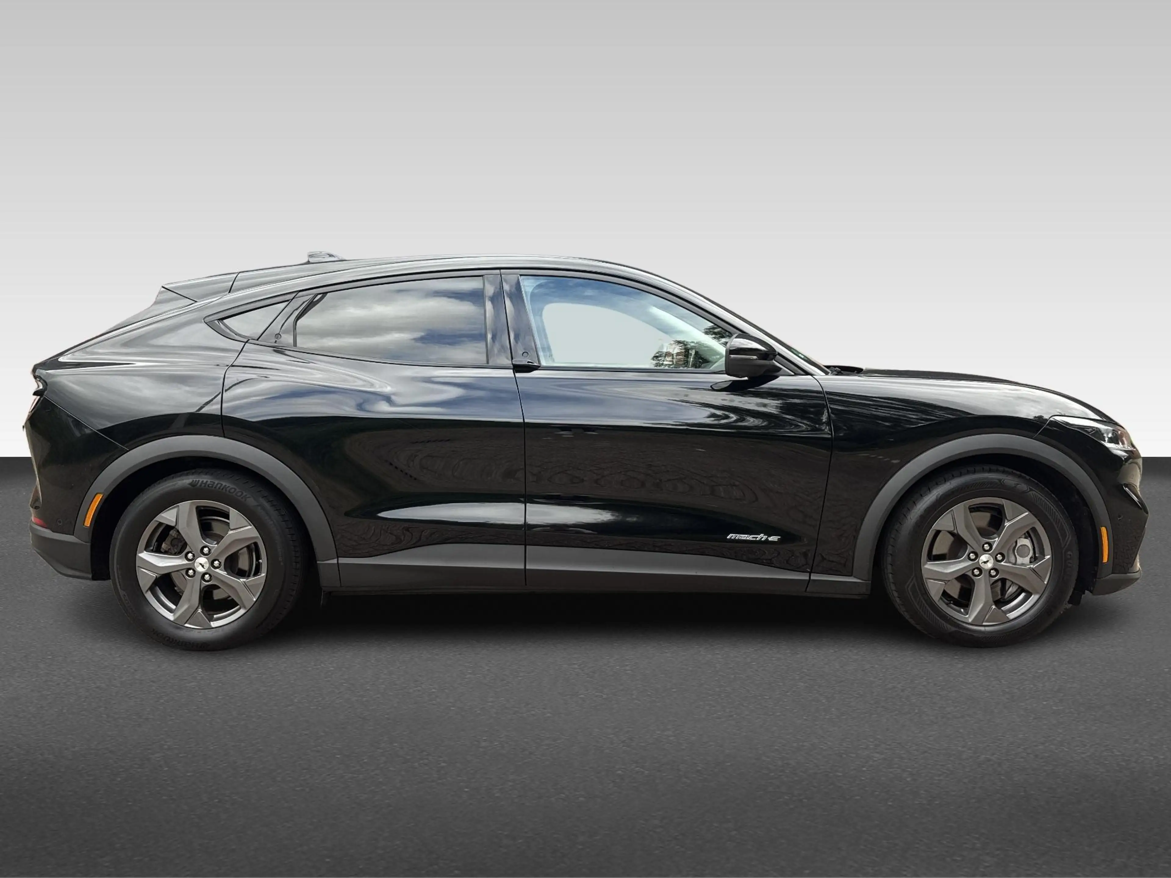 Ford Mustang Mach-E RWD 75 kWh | Achteruitrijcamera | Airco (automatis — photo 5