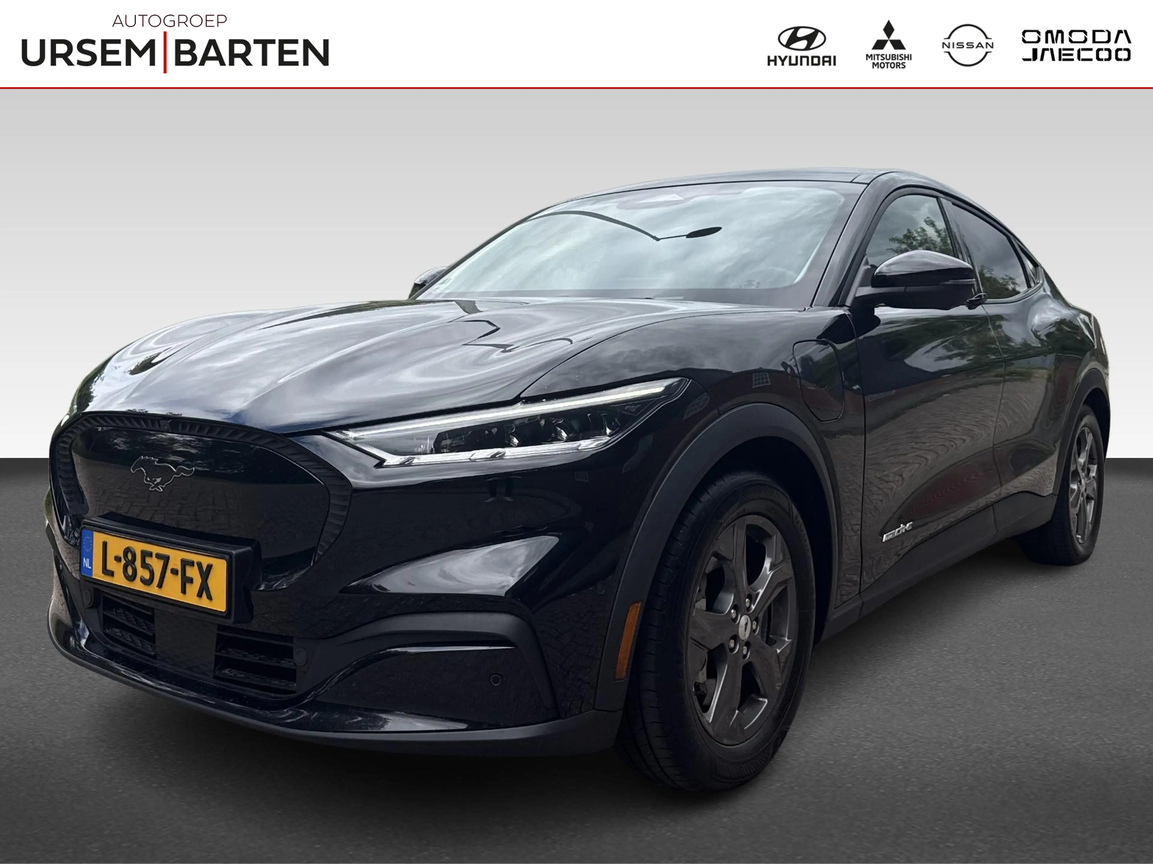 Ford Mustang Mach-E RWD 75 kWh | Achteruitrijcamera | Airco (automatis