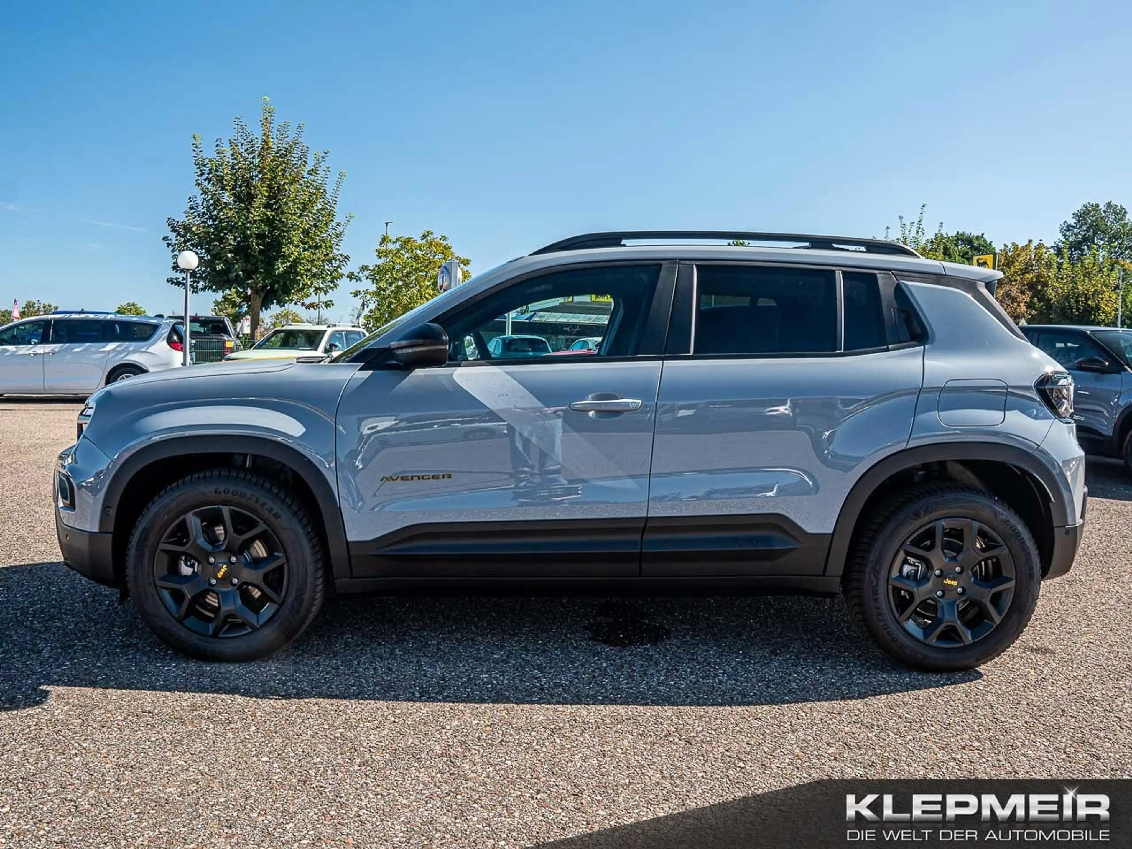 Jeep Avenger 4XE MY25 The north face — photo 8