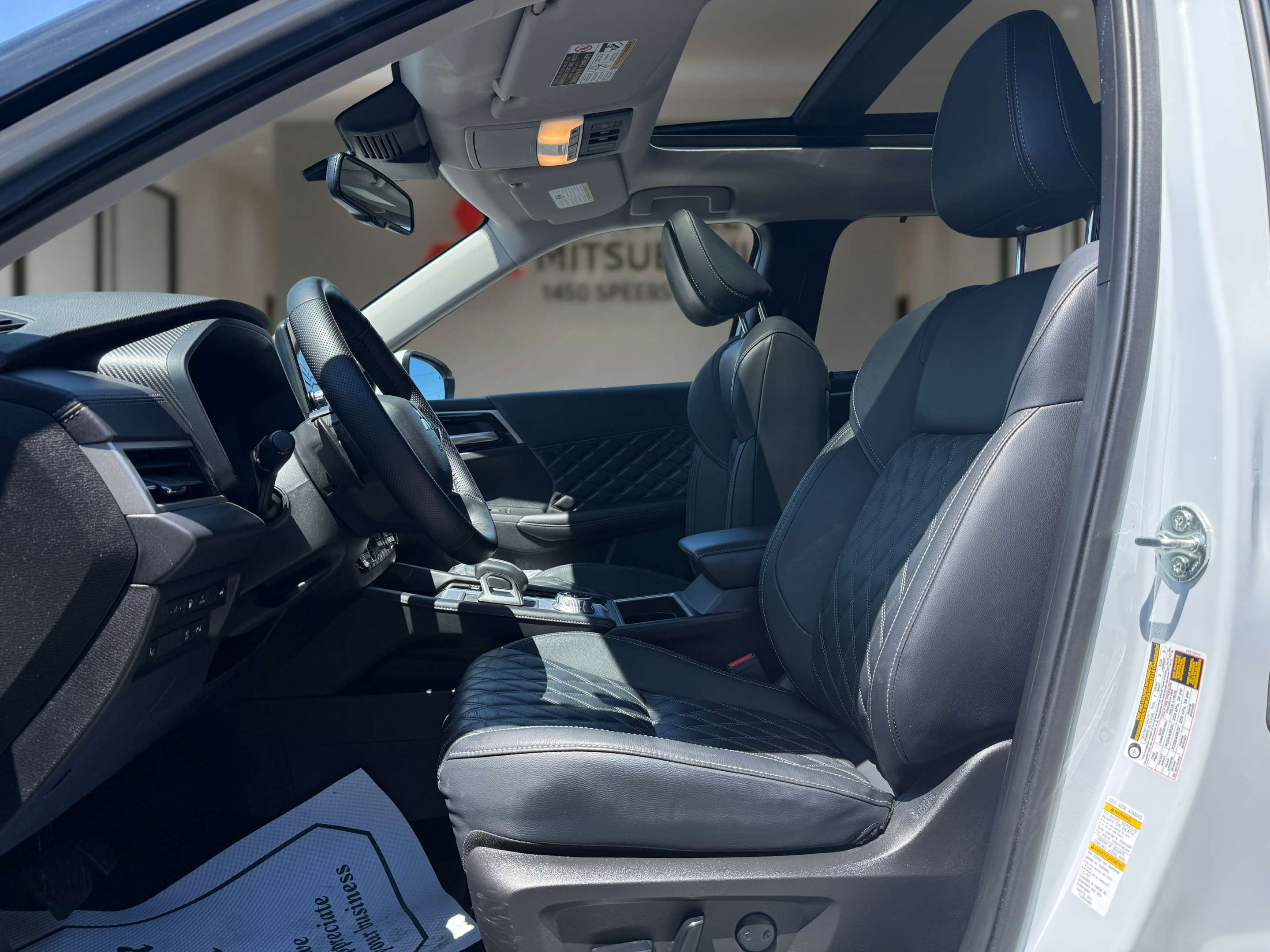 used 2025 Mitsubishi Outlander car, priced at $45,950