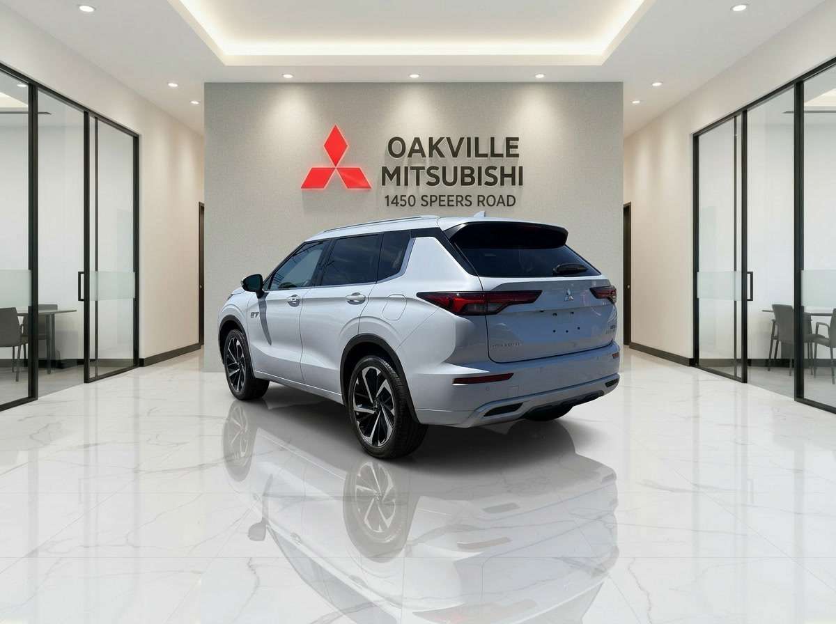 used 2025 Mitsubishi Outlander car, priced at $45,950