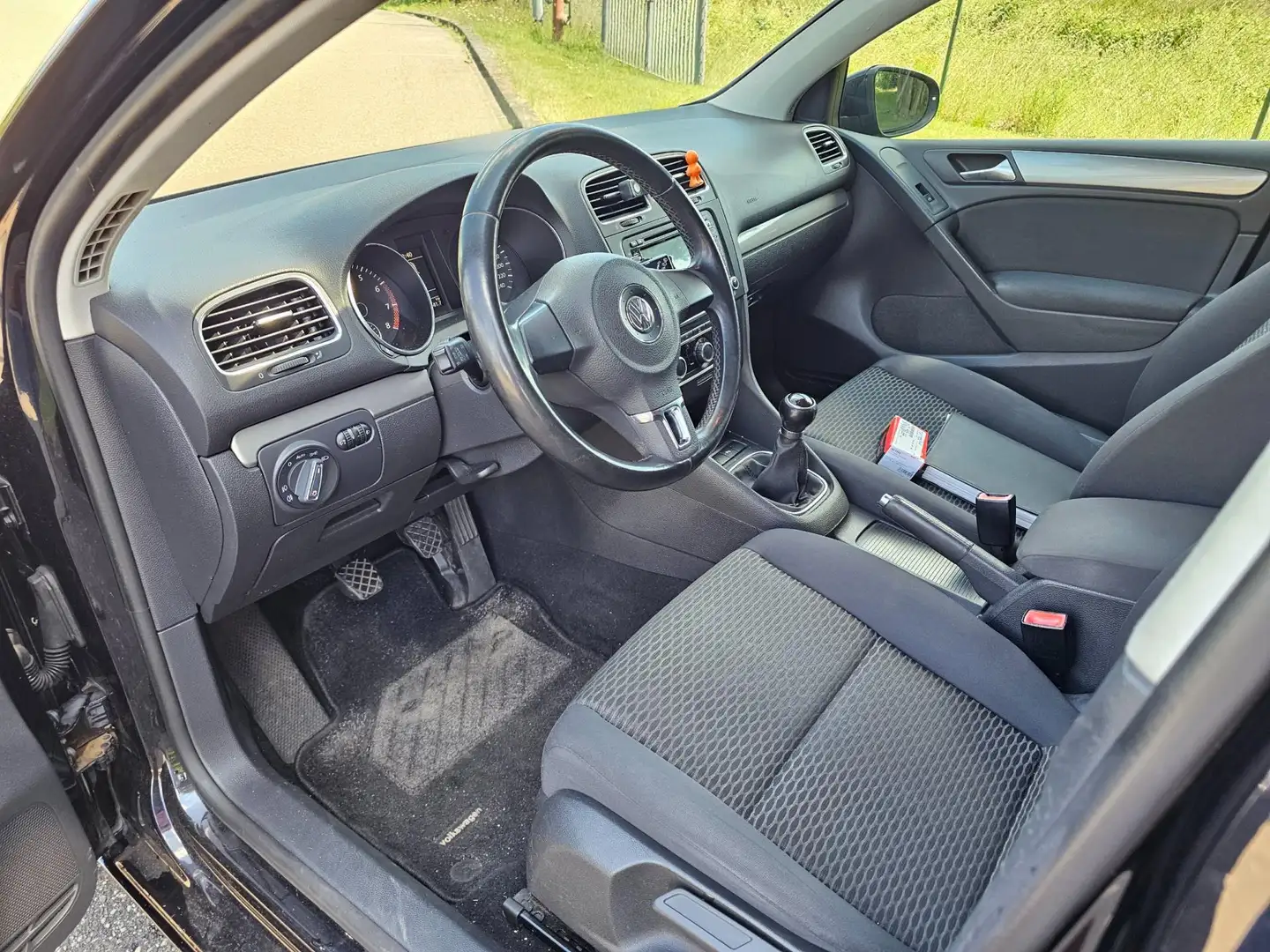 Volkswagen Golf 1.4 TSI Trendline 5-deurs AIRCO/cruise Zwart - 2