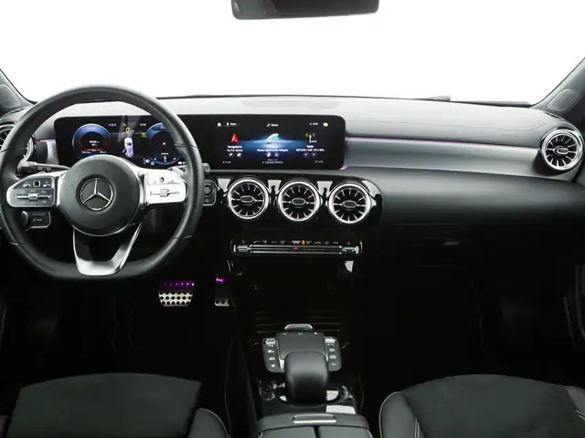 Mercedes-Benz A-Class view 9