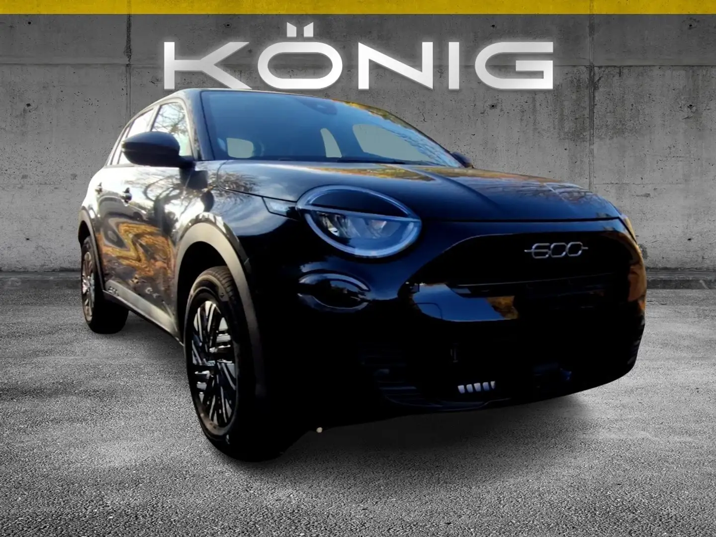 Fiat 600 Hybrid 1.2 100PS Automatik Fekete - 2