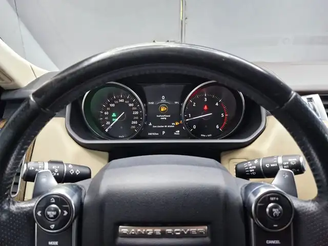 Land Rover Range Rover Sport view 14