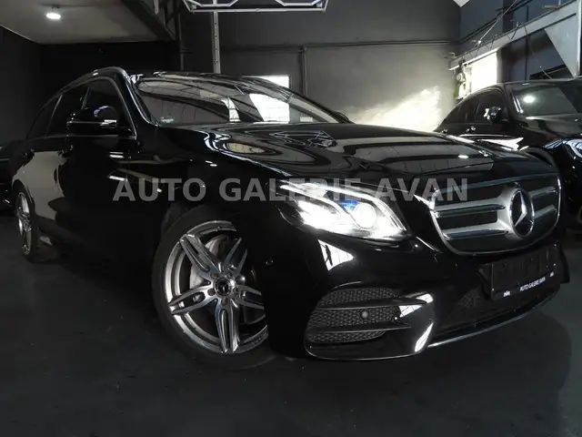 Mercedes-Benz E-Class view 2