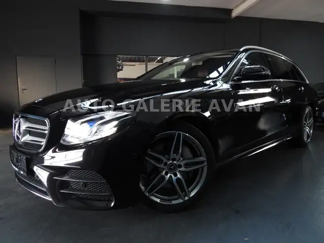 Mercedes-Benz E-Class view 7