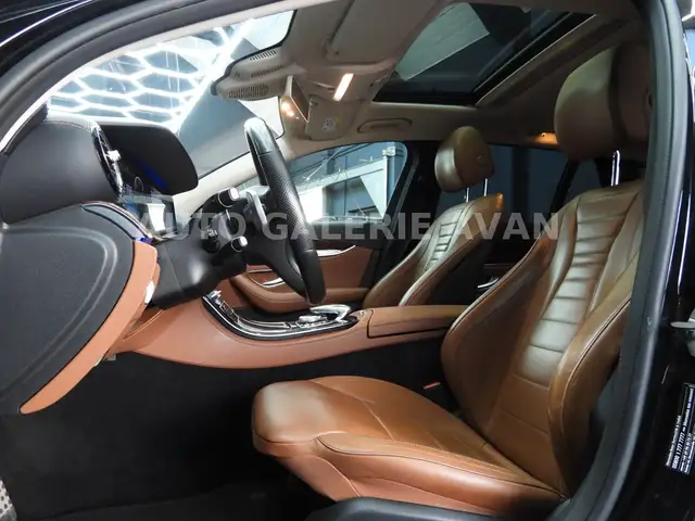 Mercedes-Benz E-Class view 10