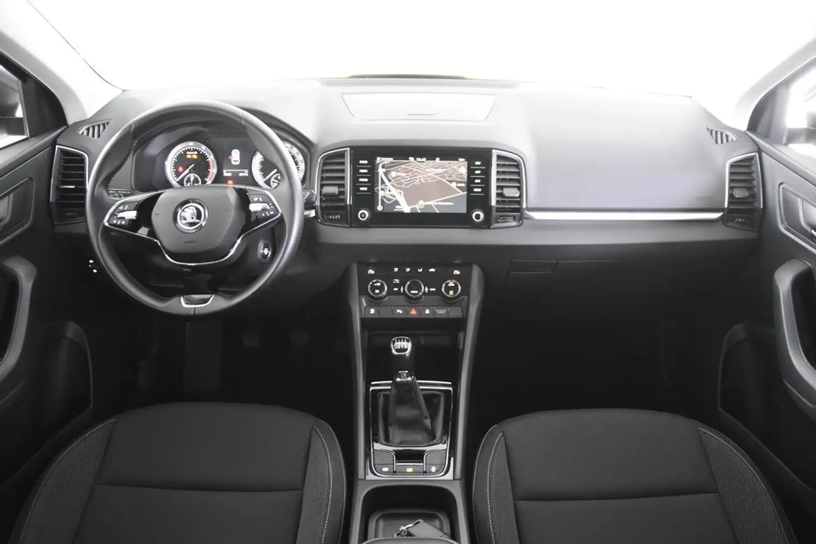 Skoda Karoq Clever *1.Hand*Navi*Park ass.*Keyless* Grau - 2