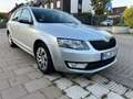 Skoda Octavia Octavia Combi 2.0 TDI Green tec DSG Solution Silber - thumbnail 1