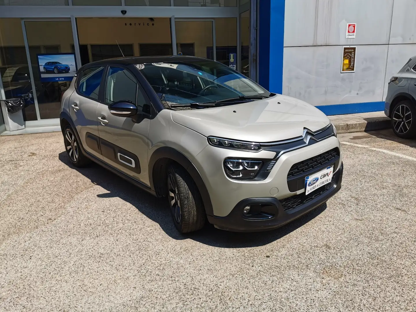 Citroen C3 BlueHDi 100cv S&S Shine Beige - 2
