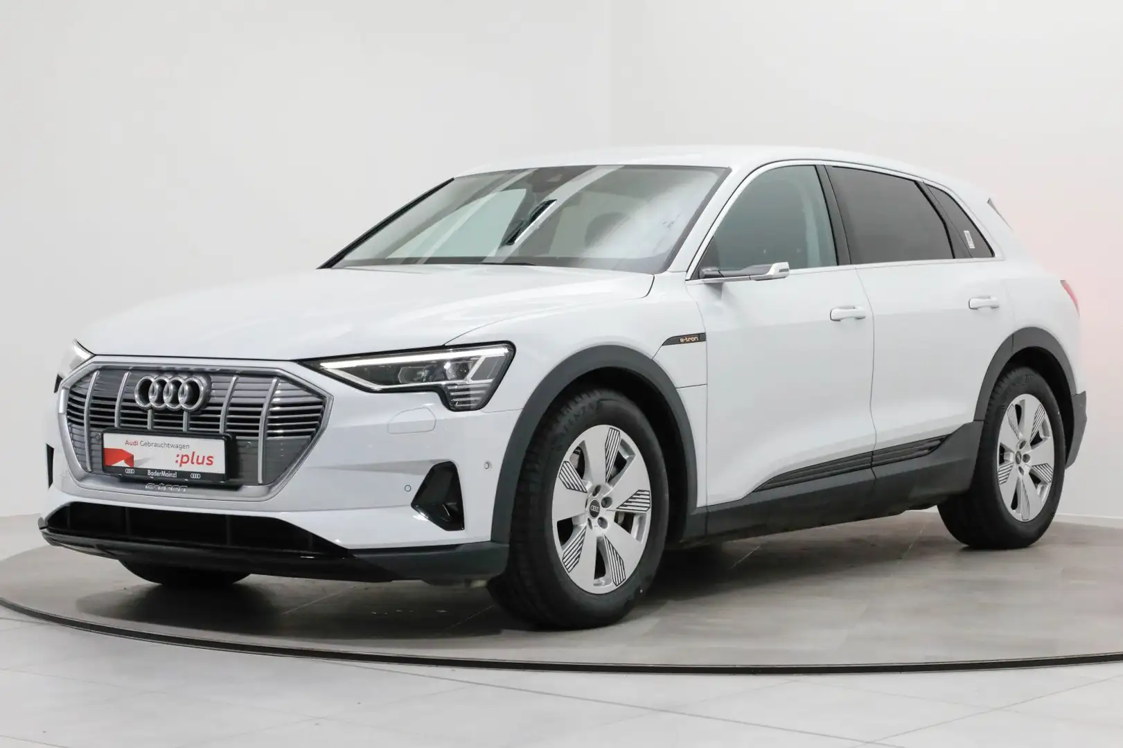 Audi e-tron 50 quattro LED Navi ACC Kamera Virtual Weiß - 2