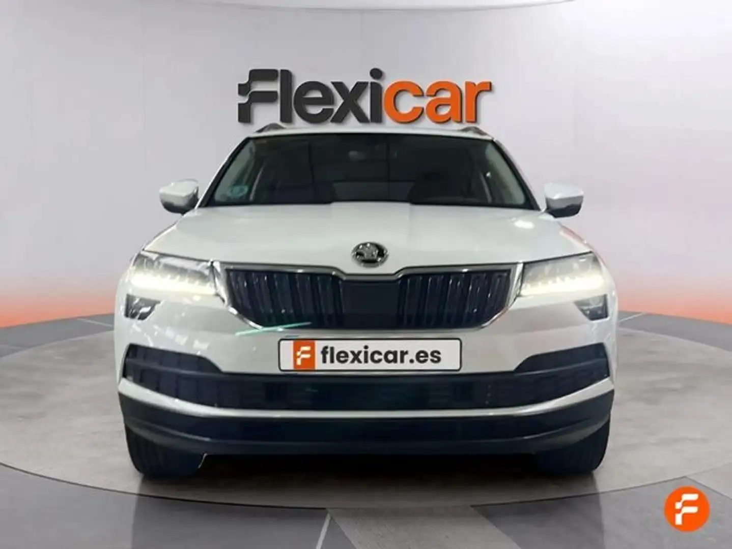 Skoda Karoq 1.0 TSI Ambition Blanco - 2