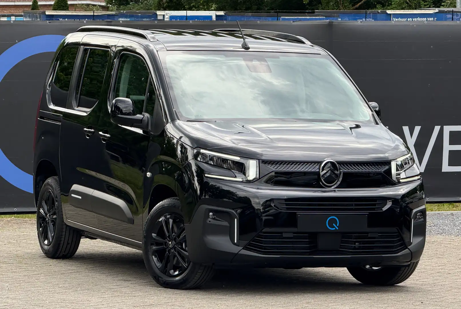 Citroen Berlingo 1.2 LED CAMERA CARPLAY DAB BIZONE AC CRUISECONTROL Fekete - 1