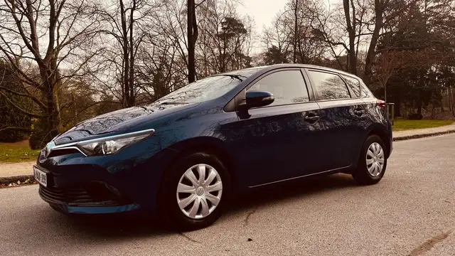 Toyota Auris Auris 1.33i VVT-i Active