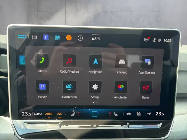 Volkswagen Golf view 15