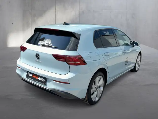 Volkswagen Golf view 5