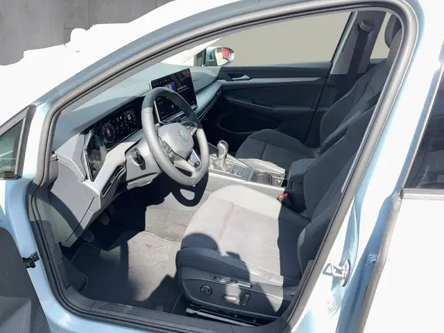 Volkswagen Golf view 9