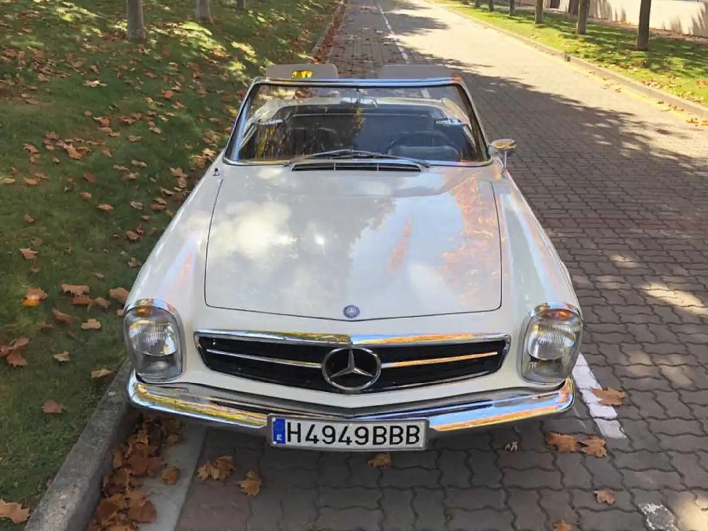 Mercedes-Benz SL 230 - 2