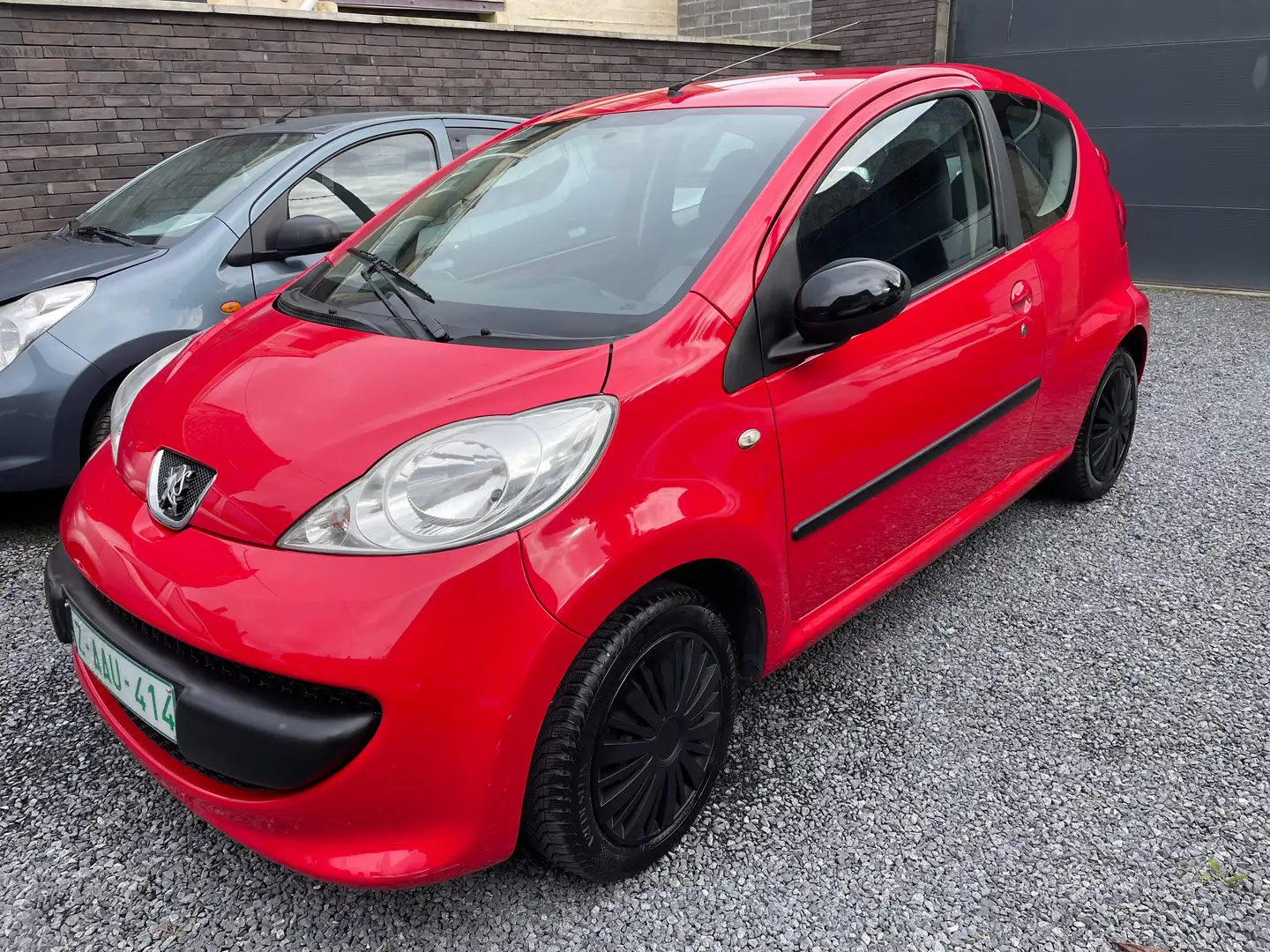 Peugeot 107 1.0i 12v Trendy EURO 4 OK LEZ Rouge - 1