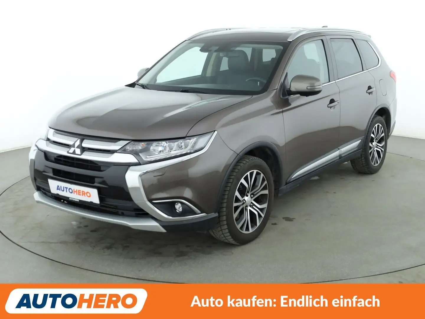 Mitsubishi Outlander 2.2 DI-D Top 4WD Aut.*7-SITZER*NAVI*ACC*360°CAM* Braun - 1