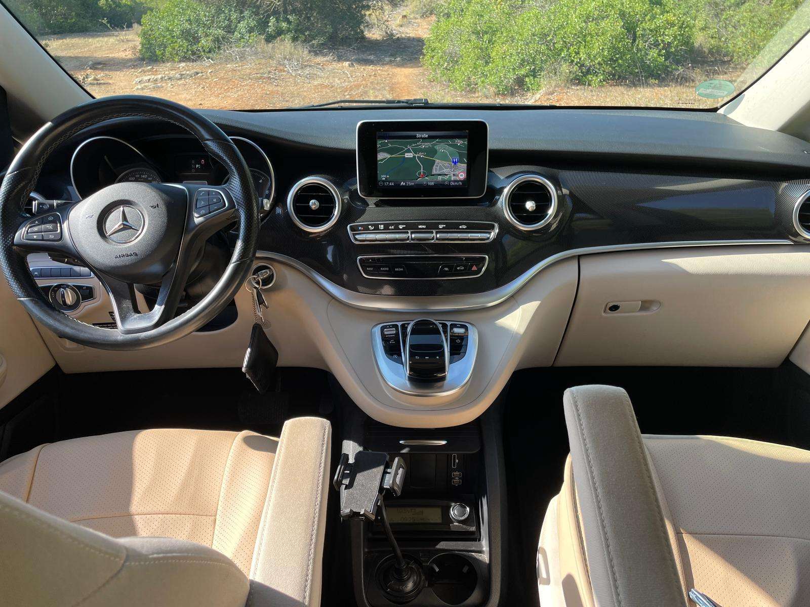 Second hand Mercedes Benz V-Class 