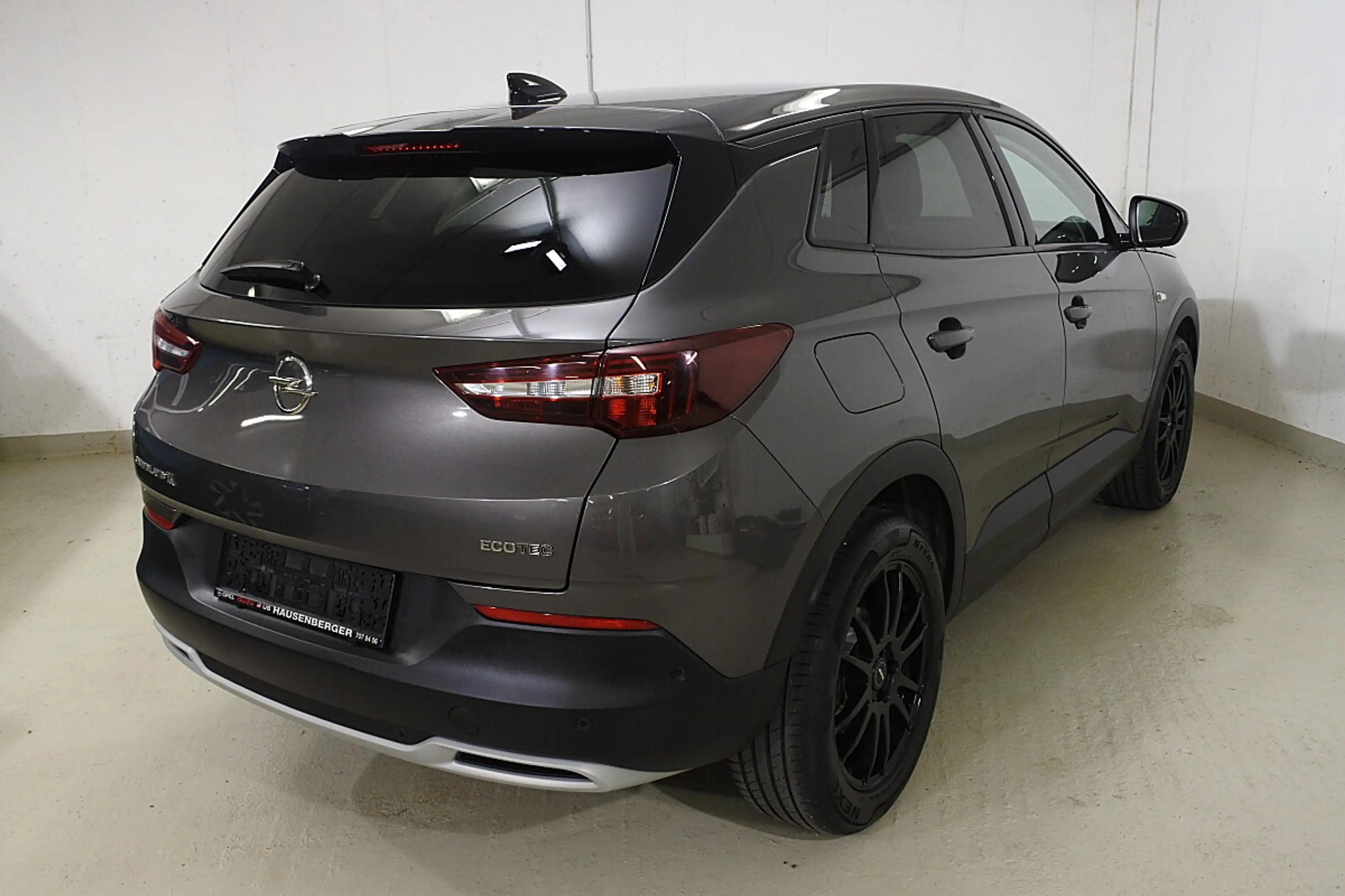 Opel Grandland X 1,2 Turbo Dir. Inj. Elegance Start/Stop — photo 8
