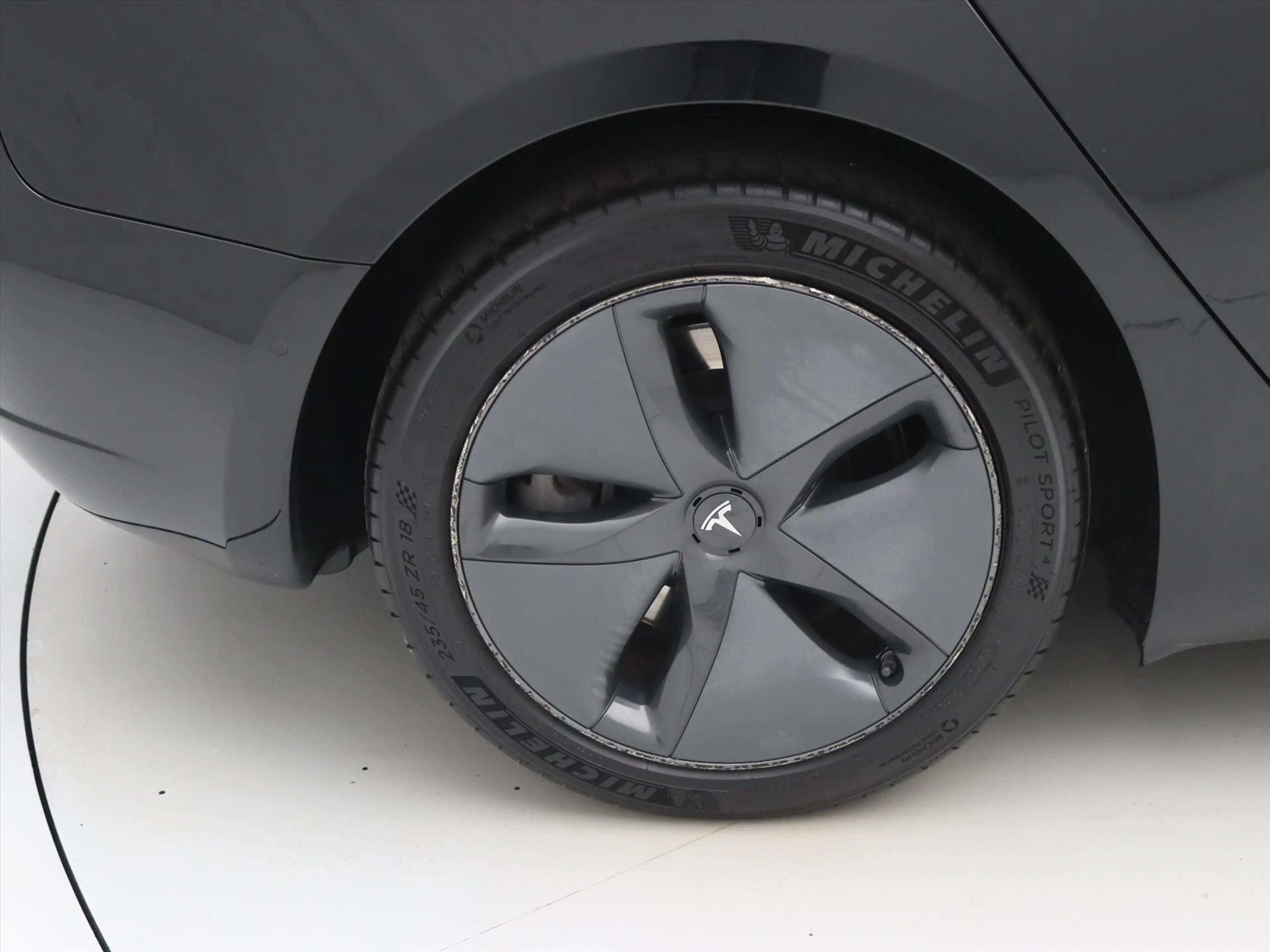 Tesla Model 3 Standard RWD Plus [ FSD+415KM WLTP+PREMIUM AUDIO ] — photo 11