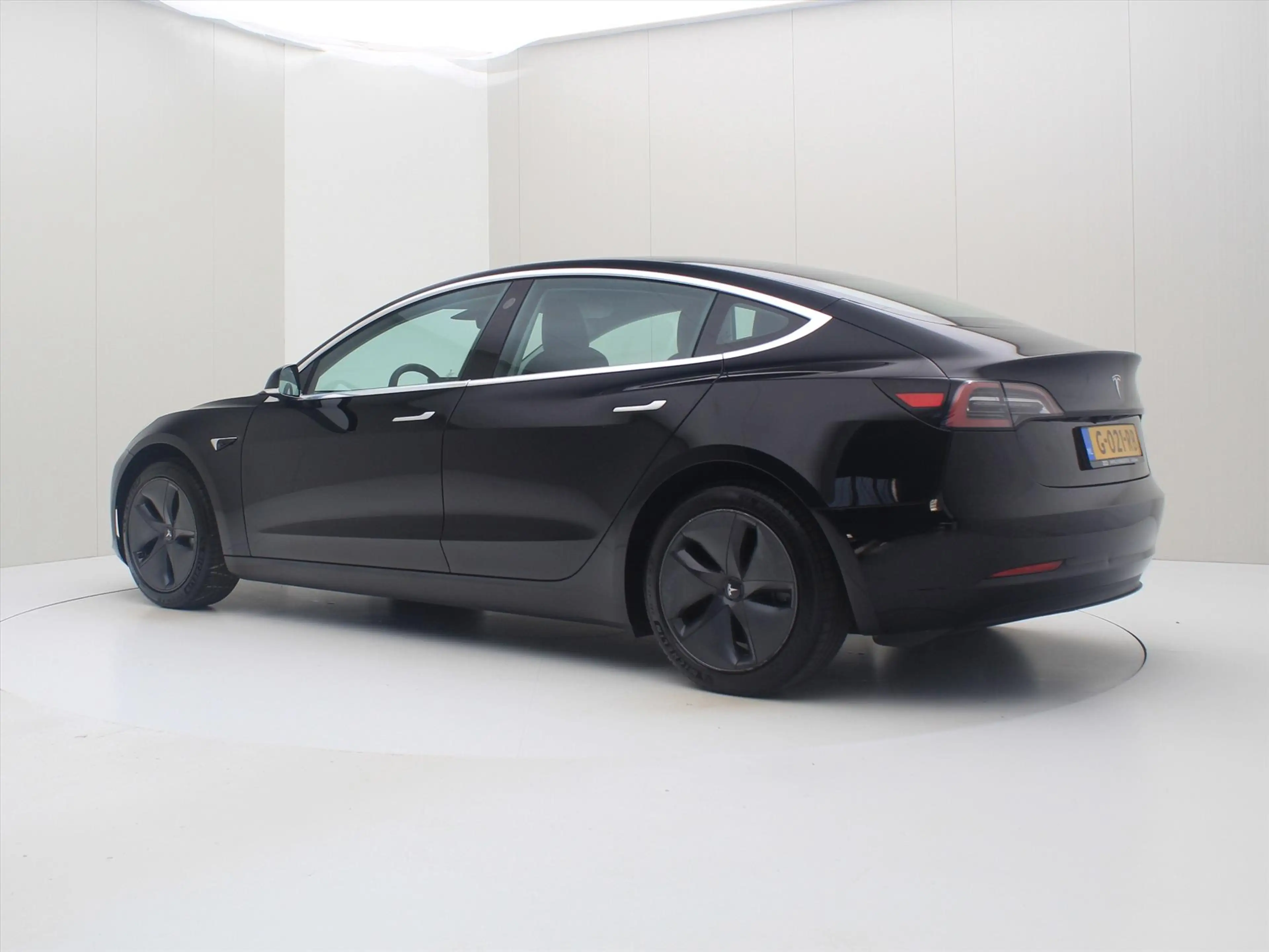 Tesla Model 3 Standard RWD Plus [ FSD+415KM WLTP+PREMIUM AUDIO ] — photo 3