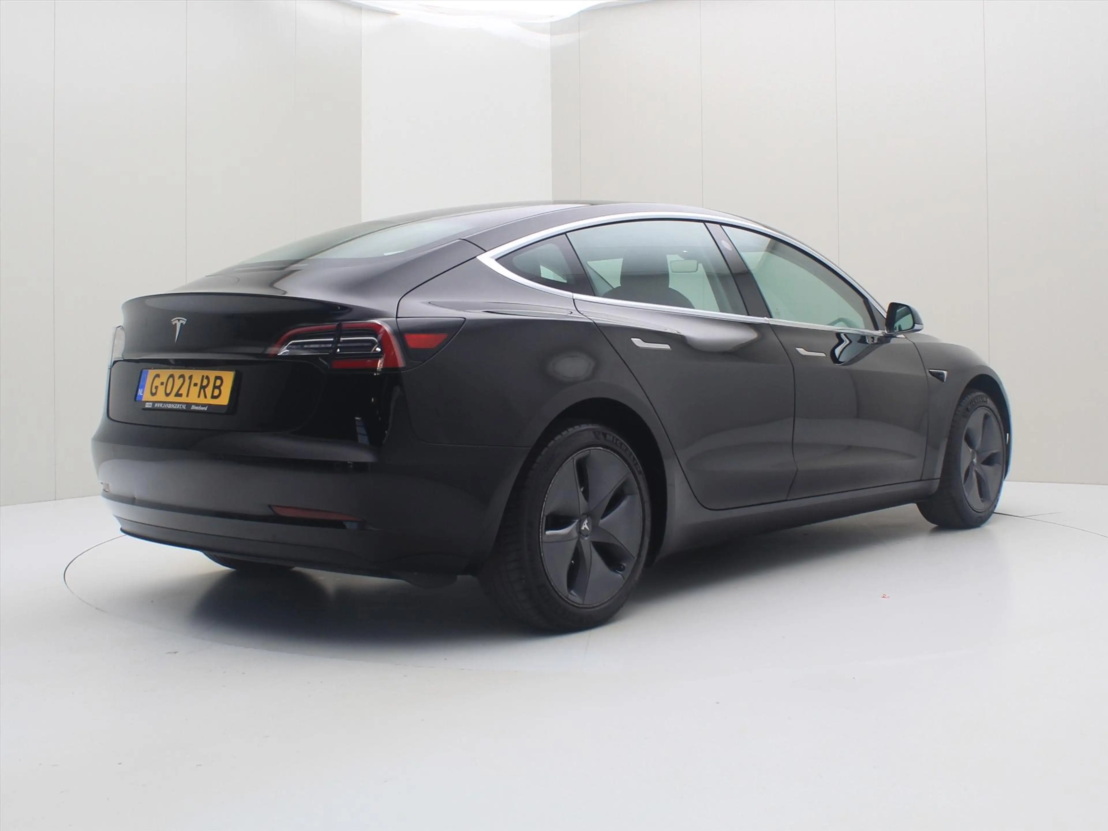 Tesla Model 3 Standard RWD Plus [ FSD+415KM WLTP+PREMIUM AUDIO ] — photo 2