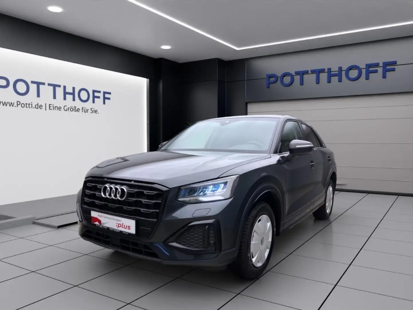 Audi Q2 35 TFSI ADVANCED AHK LM18 LED PDC KLIMA Grau - 1