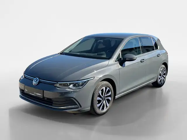 Volkswagen Golf view 2