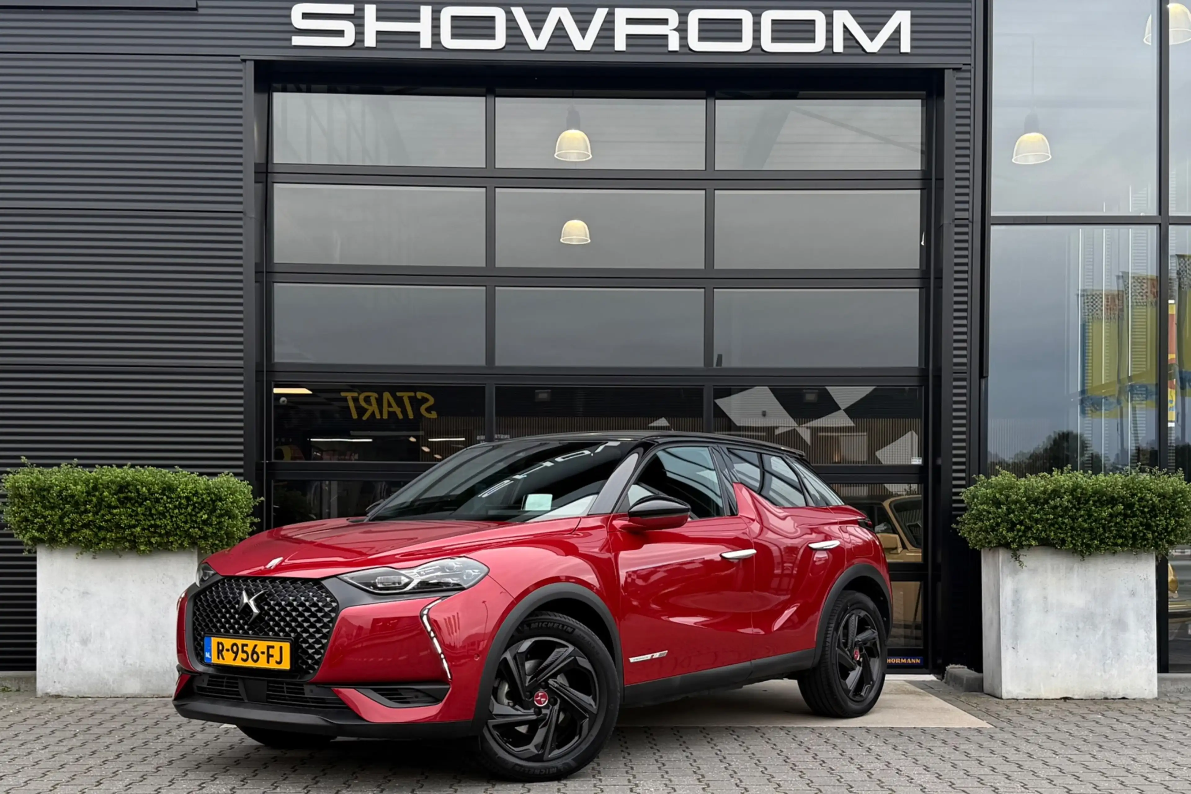 DS Automobiles DS 3 Crossback E-Tense Performance Line 50 kWh, Carplay, Cruise, — photo 2