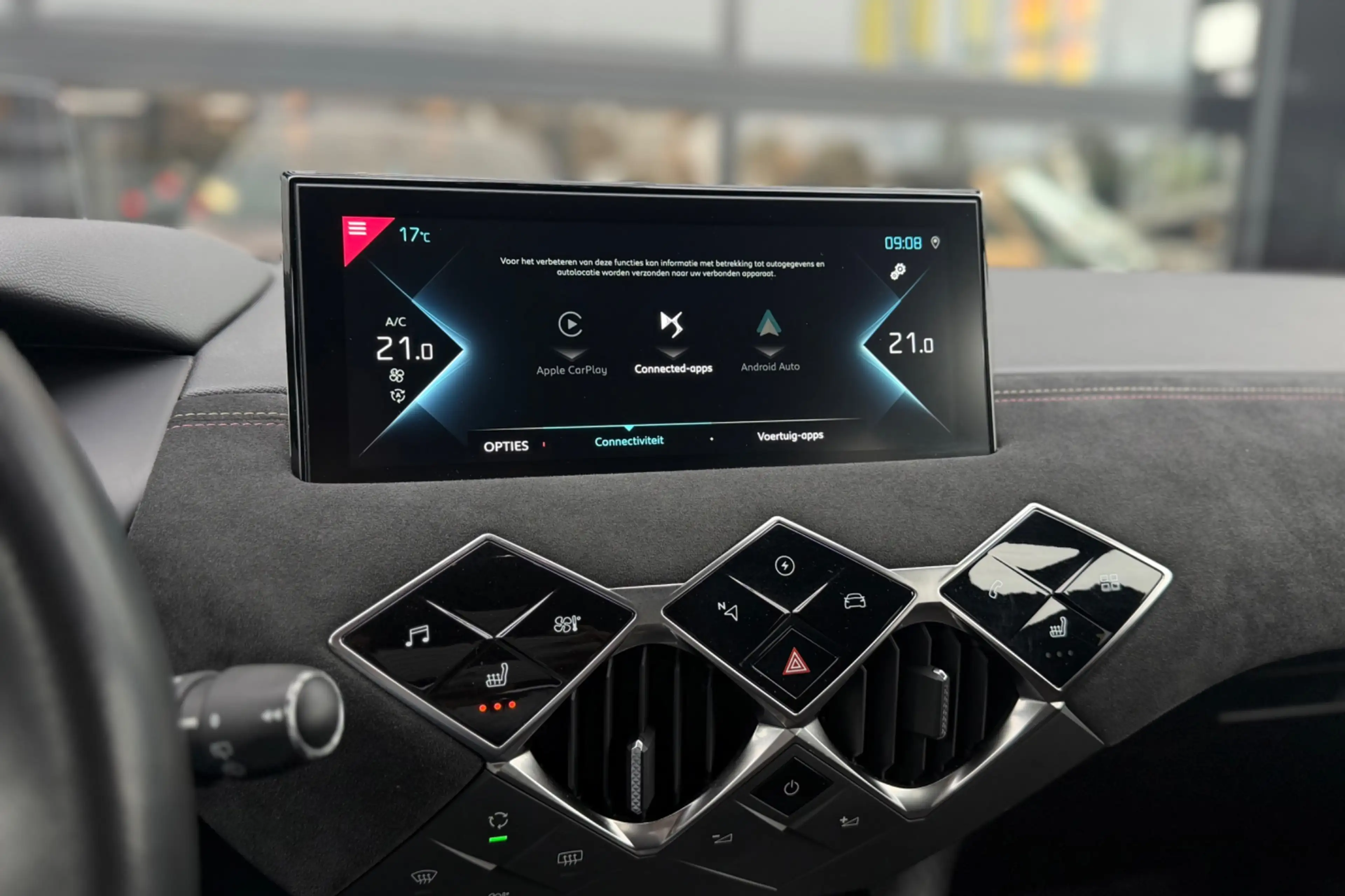 DS Automobiles DS 3 Crossback E-Tense Performance Line 50 kWh, Carplay, Cruise, — photo 20