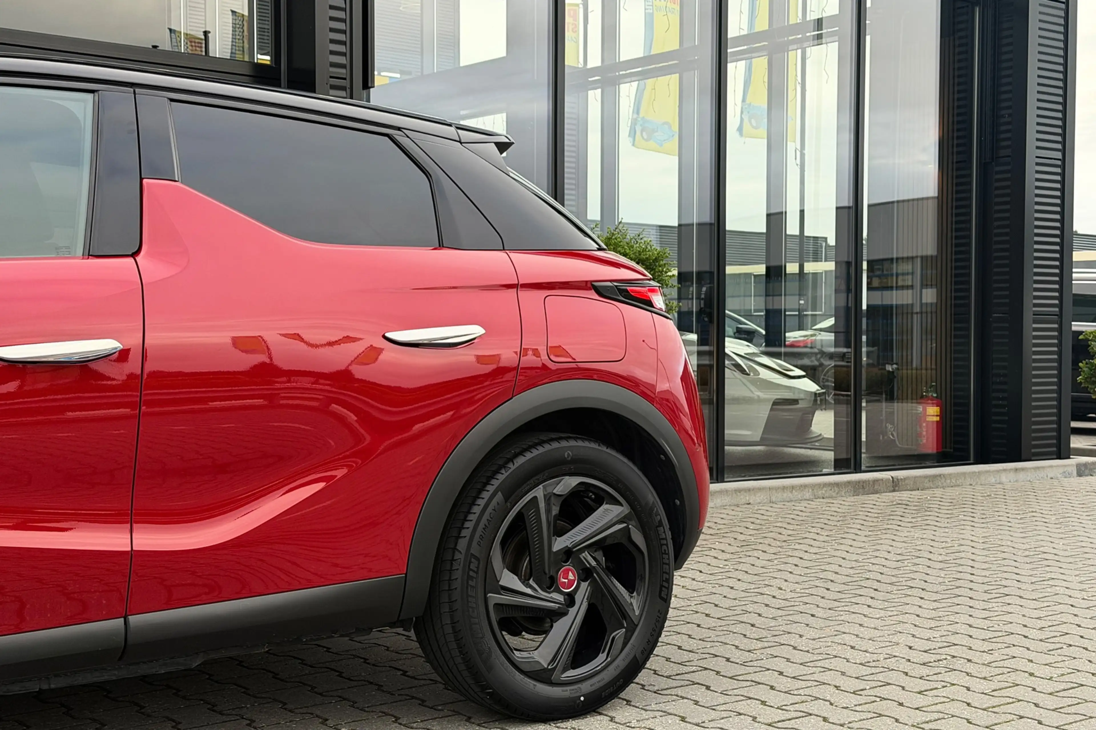 DS Automobiles DS 3 Crossback E-Tense Performance Line 50 kWh, Carplay, Cruise, — photo 6