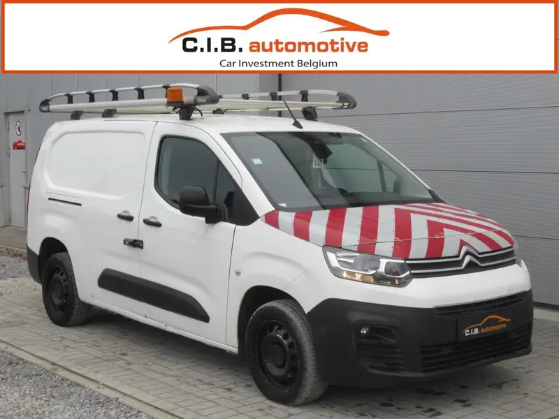 Citroen Berlingo 1.5 BlueHDi Lang XL / 3 pl. / Navi / Carplay