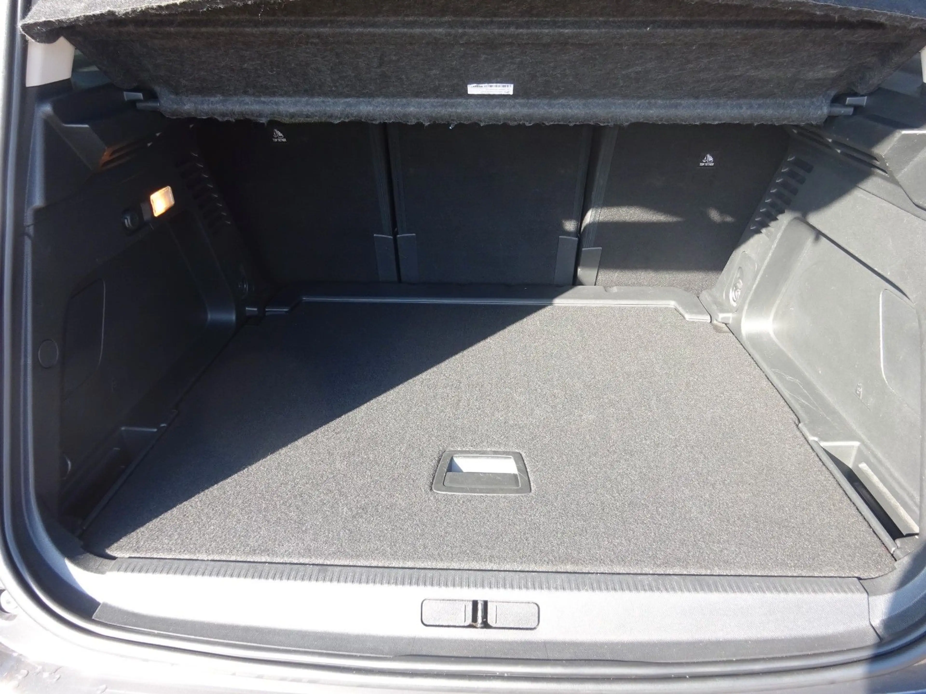 Citroen C5 Aircross 177PS Autm. Shine Navi AHK Pano — photo 6