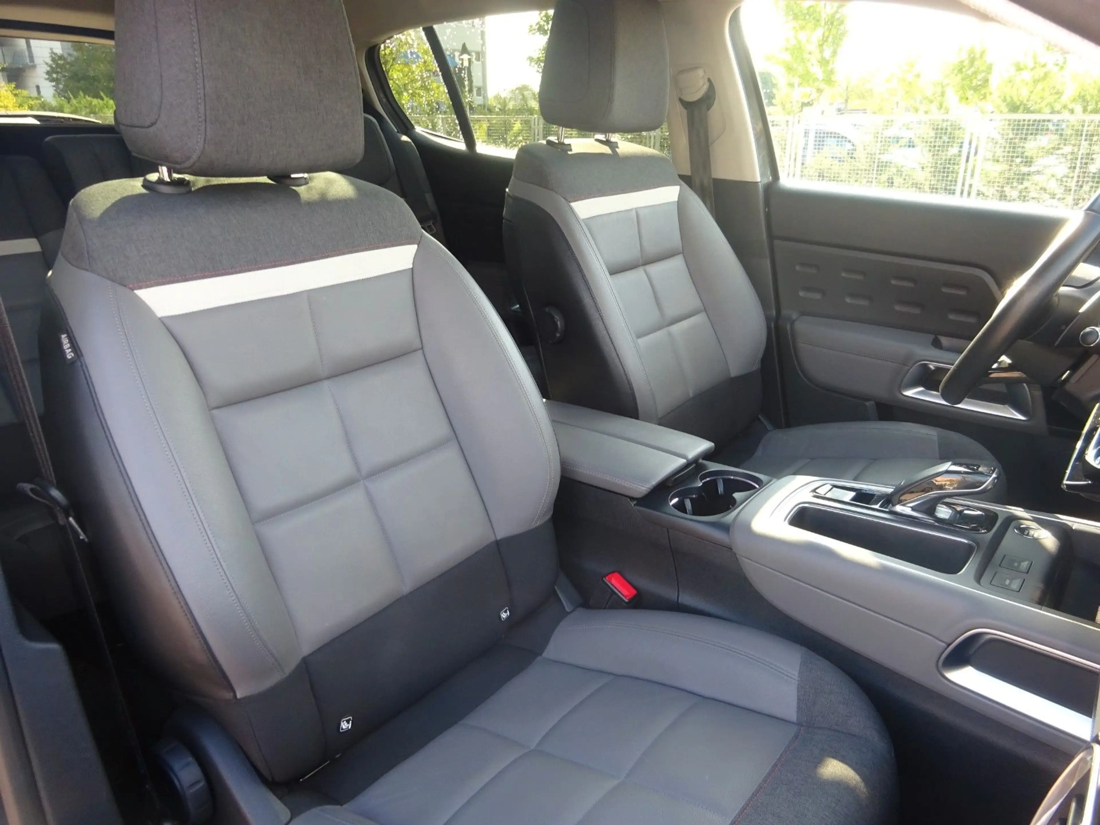 Citroen C5 Aircross 177PS Autm. Shine Navi AHK Pano — photo 13