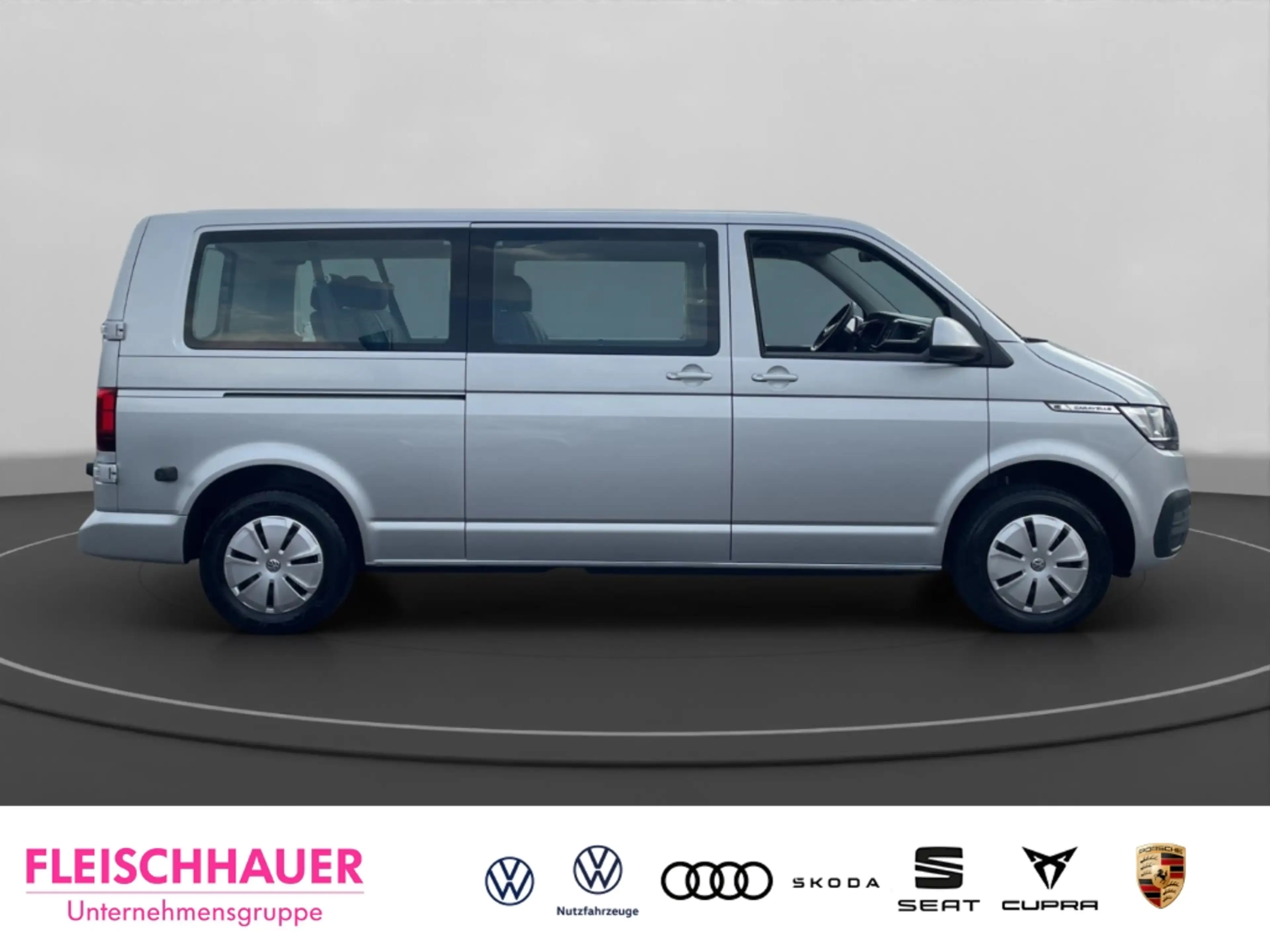 Volkswagen Transporter Caravelle Comfortline LR TDI DSG 8Sitzer SHZ ACC N — photo 8