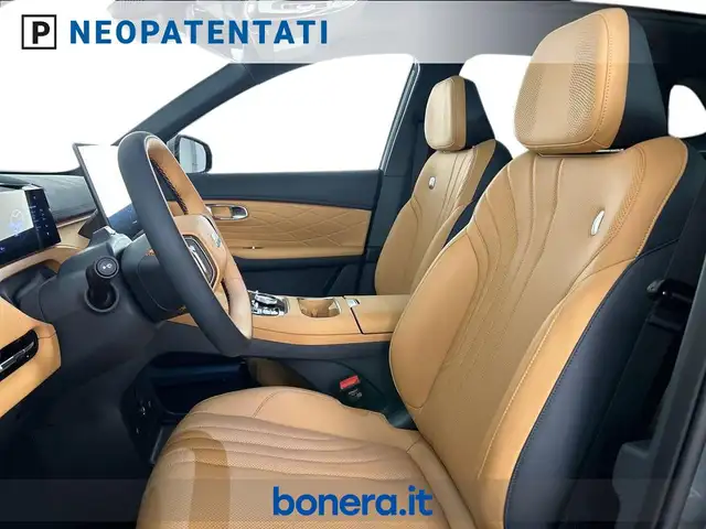 Geely Starray EM-i view 13