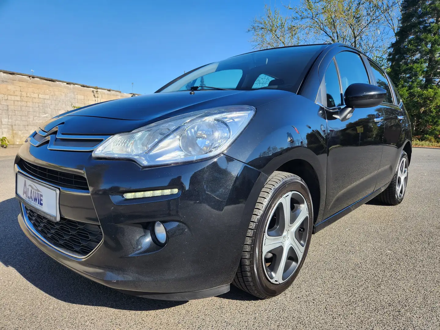 Citroen C3 BlueHDi 100 Stop&Start Selection Euro6 Schwarz - 1
