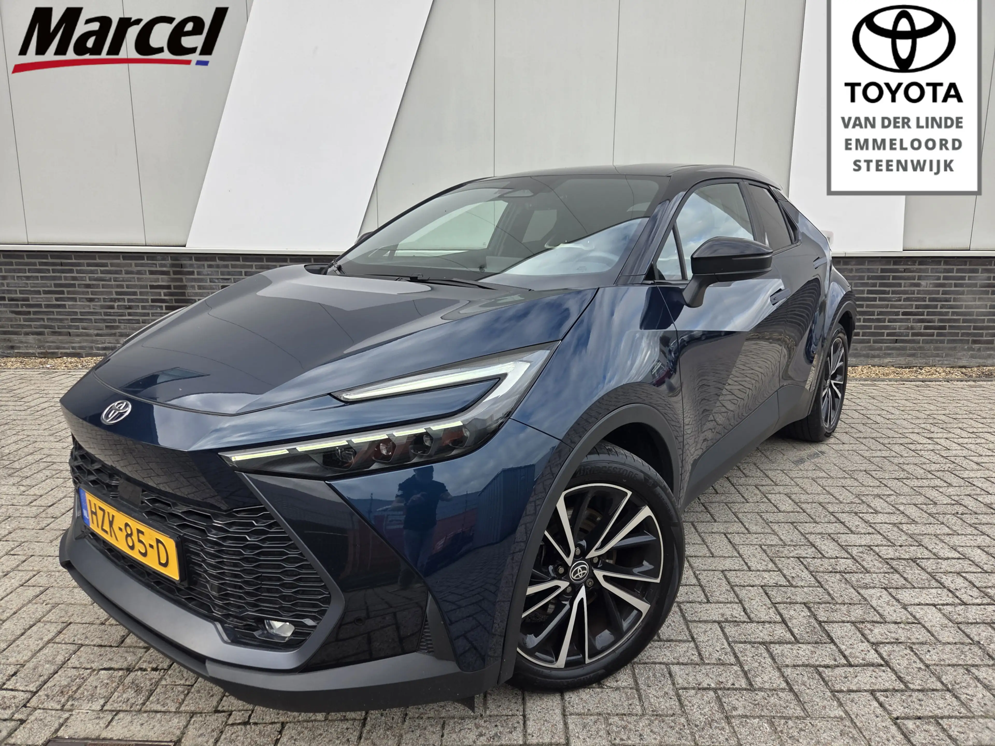 Toyota C-HR 2.0 Plug-in Hybrid 220 Executive