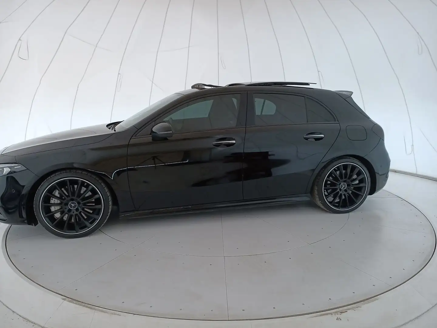 Mercedes-Benz A 35 AMG - W177 2018 A 35 AMG Race Edition 4matic auto Nero - 2